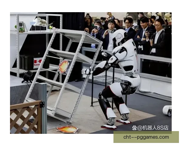 2026世界杯安保机器人首度亮相现场测试效果引关注